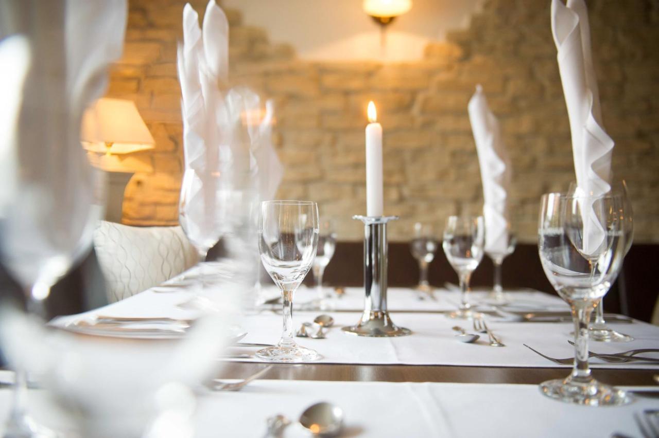 Rossano Boutique Hotel & Ristorante Sachsen bei Ansbach エクステリア 写真