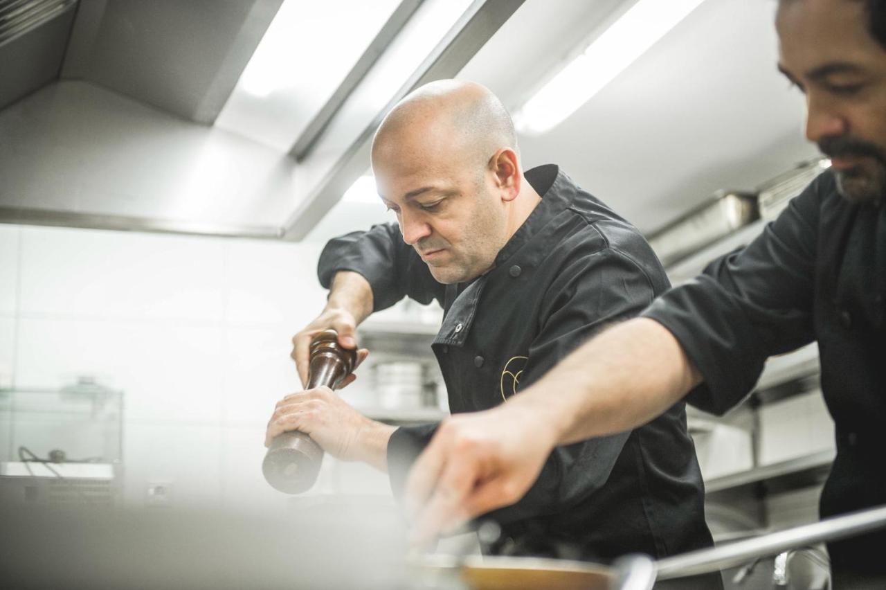 Rossano Boutique Hotel & Ristorante Sachsen bei Ansbach エクステリア 写真